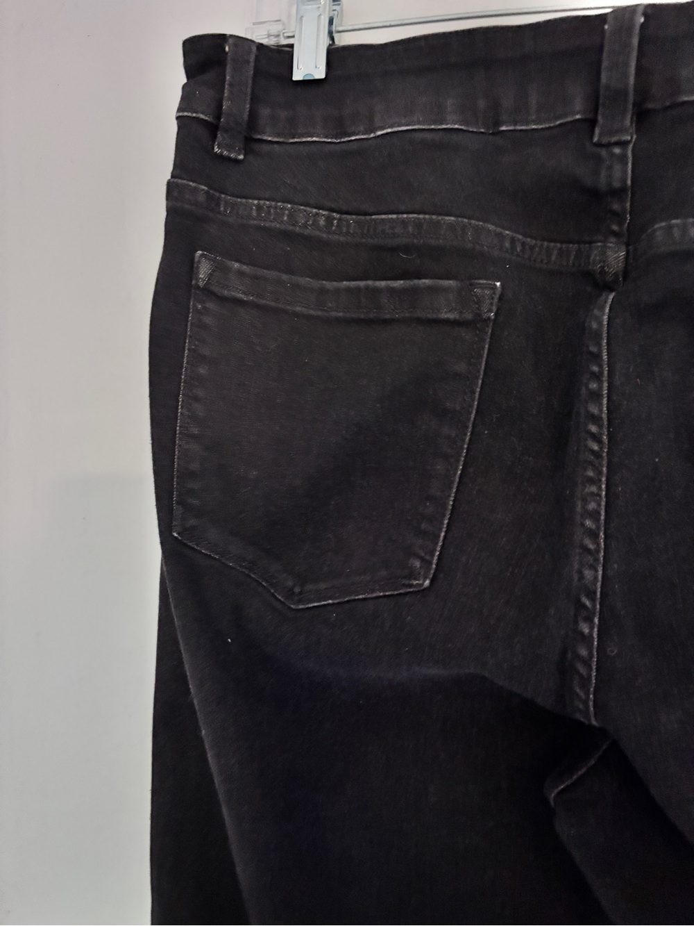 Soft Surroundings Comfort Black Straight Leg Jeans 12”Rise Unfinished Hem 36x27 - Picture 3 of 11